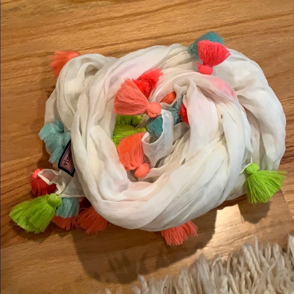 Vineyard Vines Spring Scarf